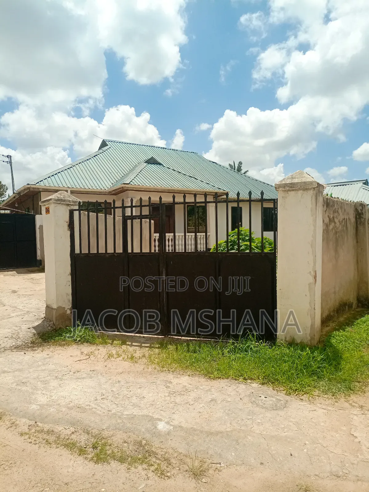 6bdrm Bungalow in Iringa Municipal for sale