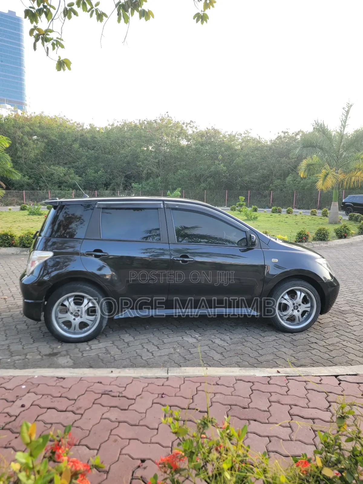Toyota IST 2005 Black