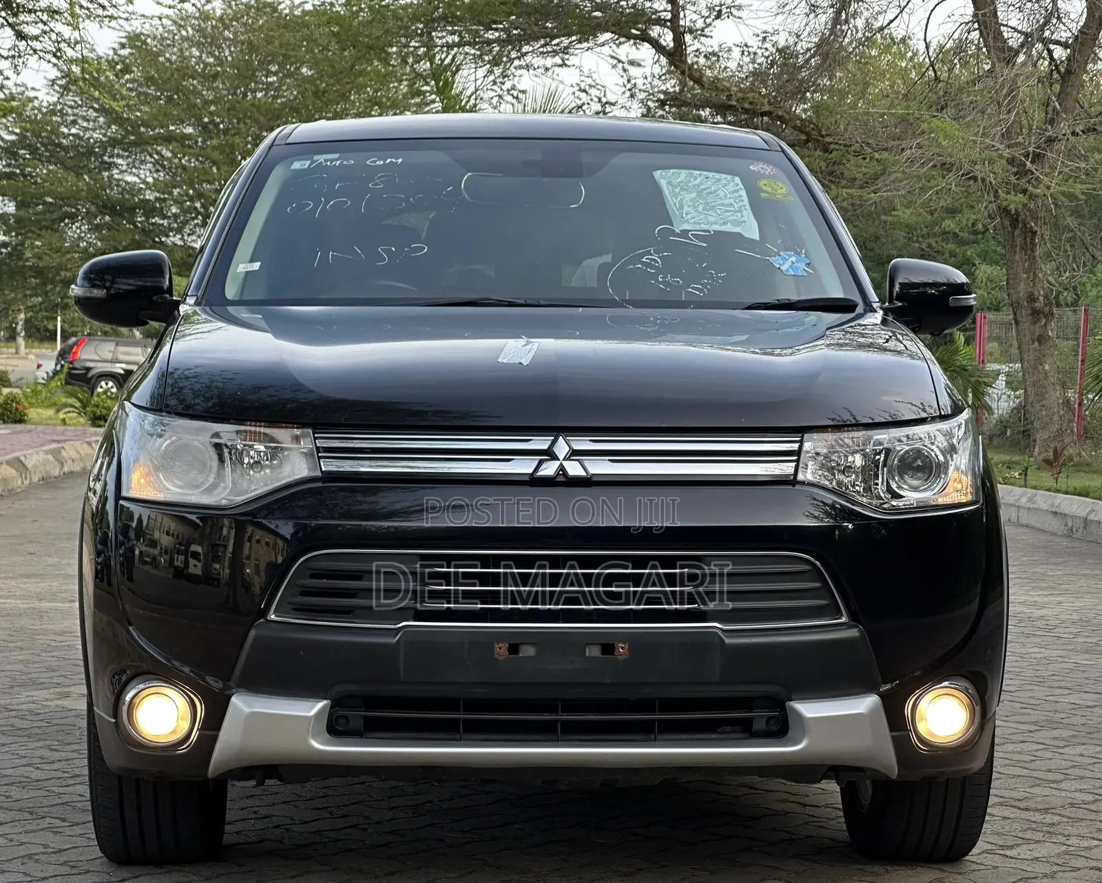 Mitsubishi Outlander 2014 Black