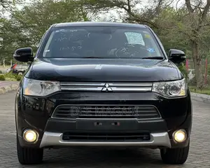 Mitsubishi Outlander 2014 Black