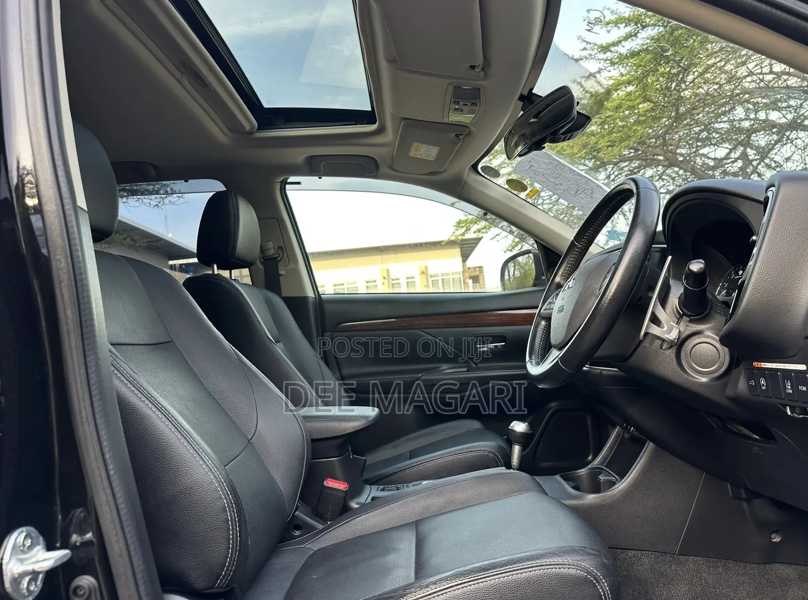 Mitsubishi Outlander 2014 Black