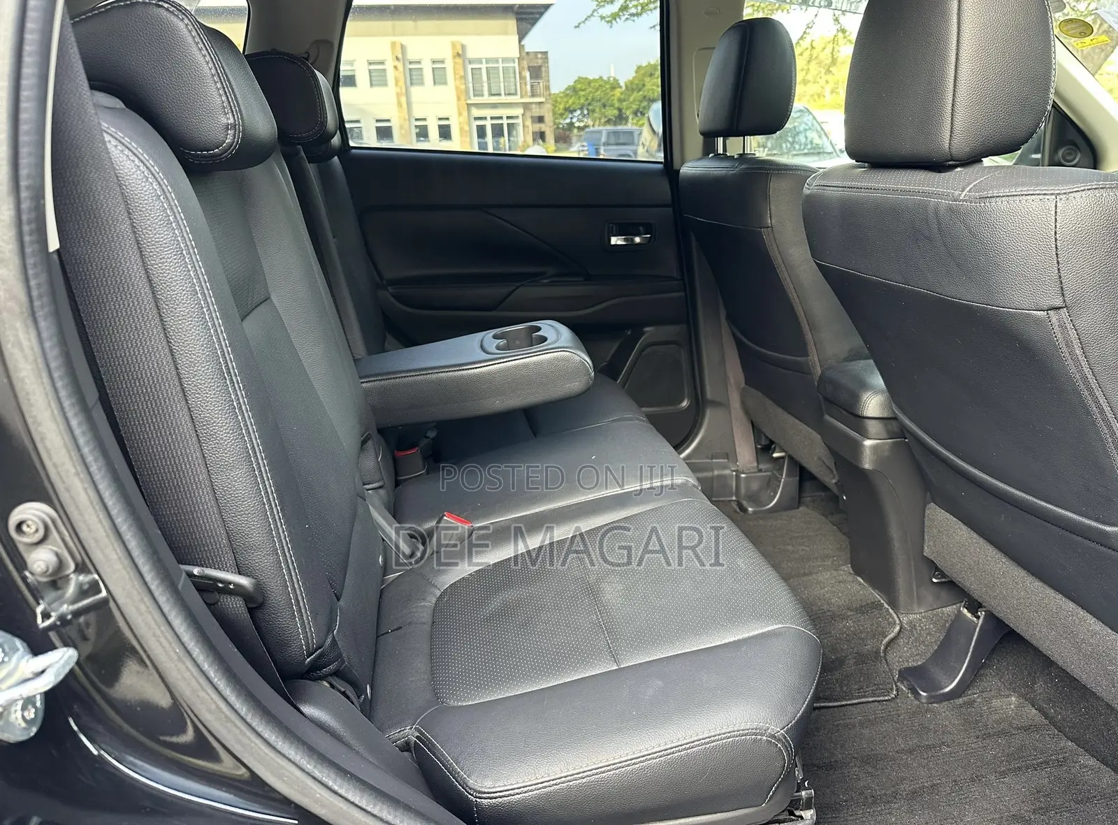 Mitsubishi Outlander 2014 Black