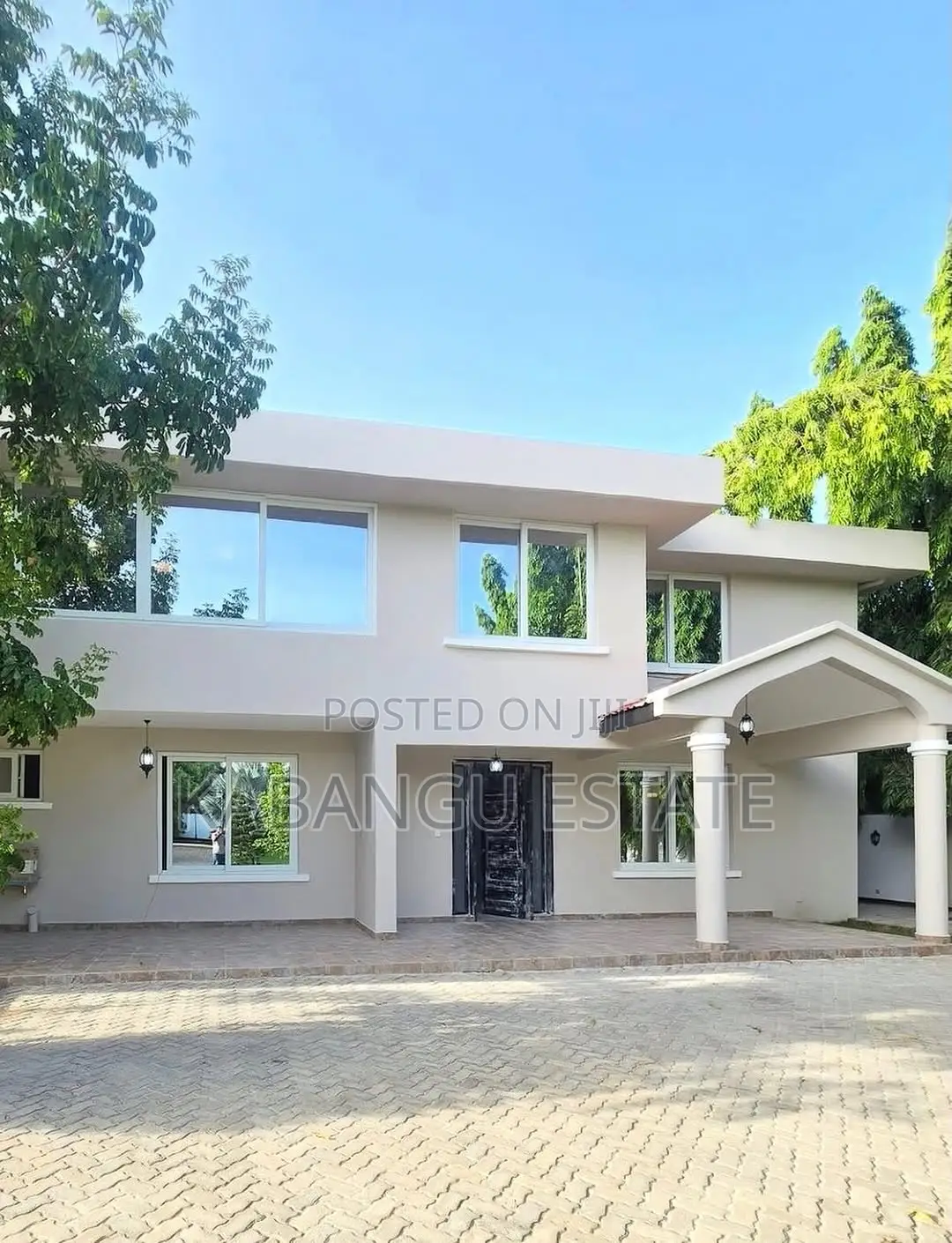 Furnished 5bdrm Villa in Kawebeach for rent