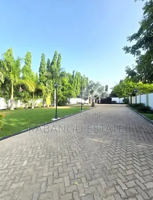 Furnished 5bdrm Villa in Kawebeach for rent