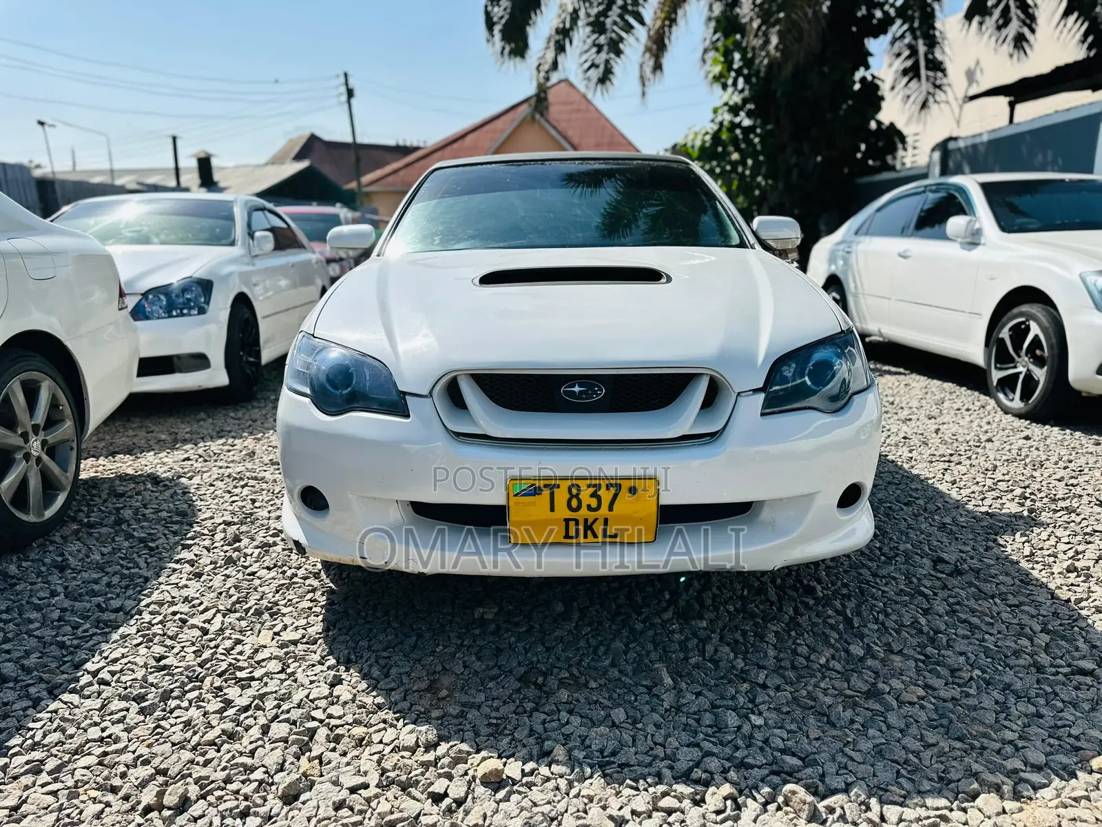 Subaru Legacy 2004 White