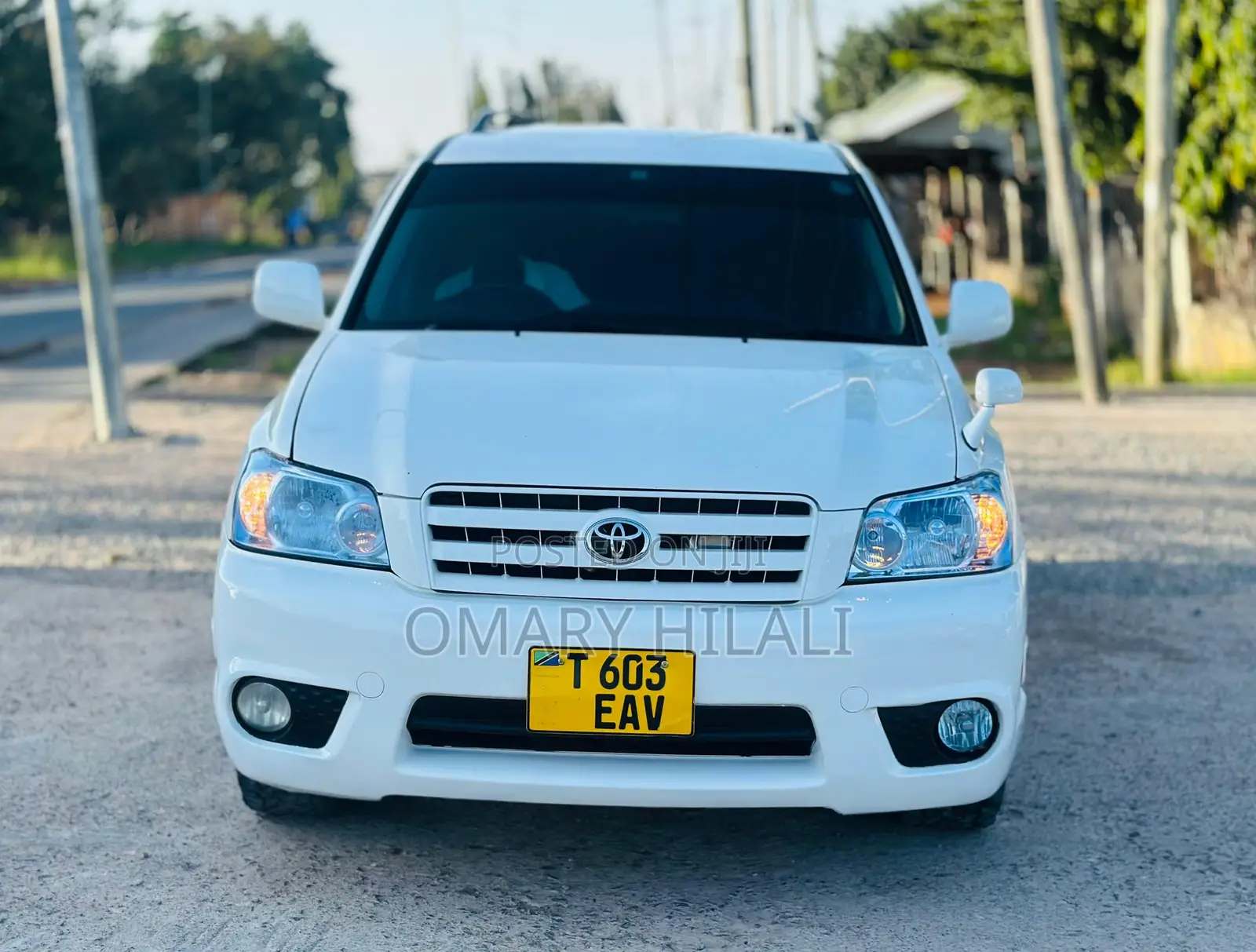 Toyota Kluger 2005 White