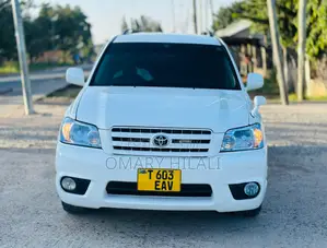 Toyota Kluger 2005 White