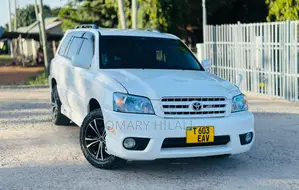 Toyota Kluger 2005 White