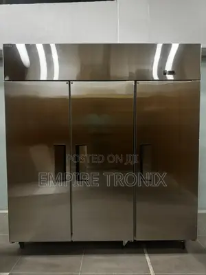 Stuc-3pn 1567 Litre Static Cooling Upright Chiller