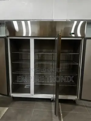 Stuc-3pn 1567 Litre Static Cooling Upright Chiller