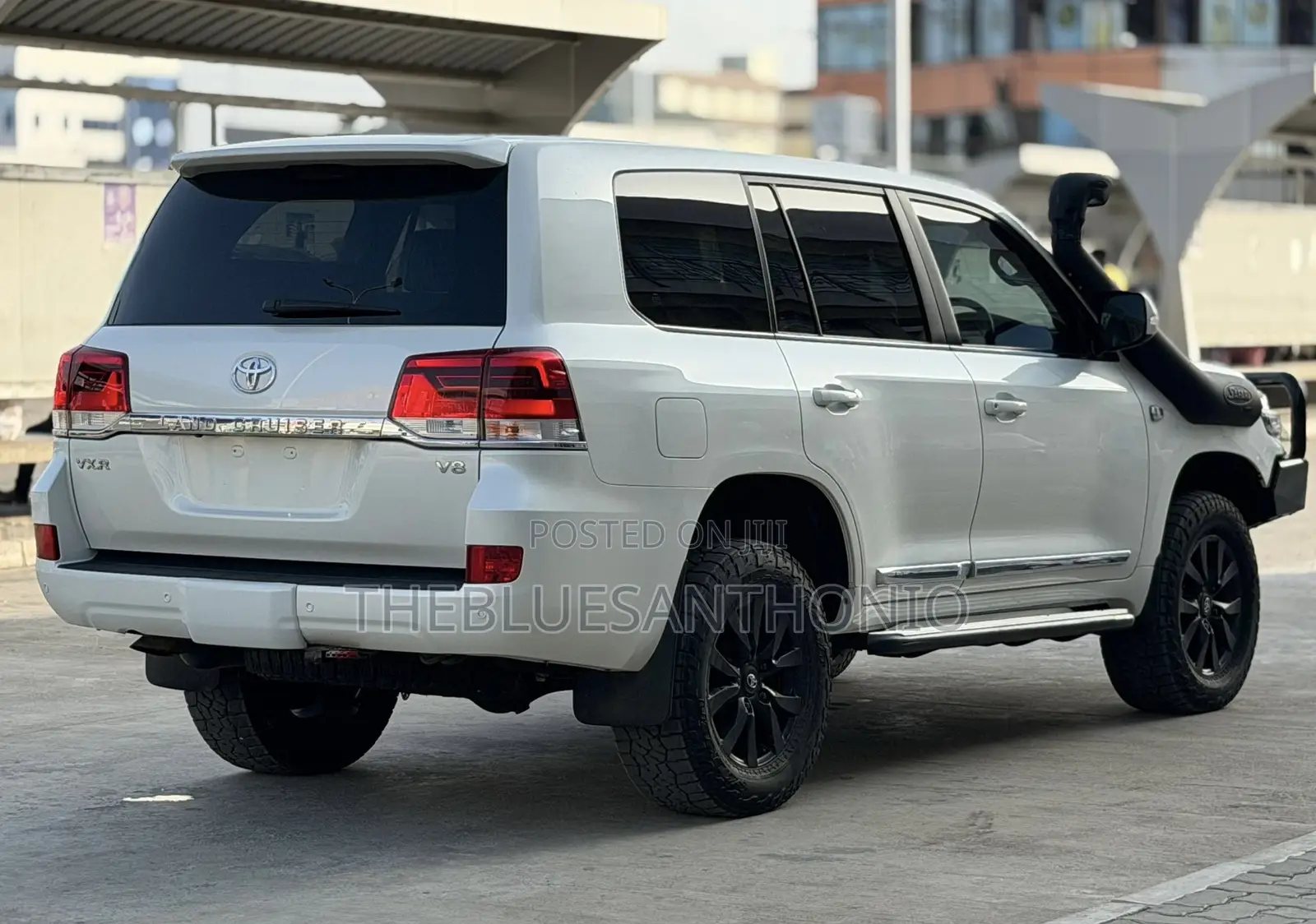 Toyota Land Cruiser 2019 White