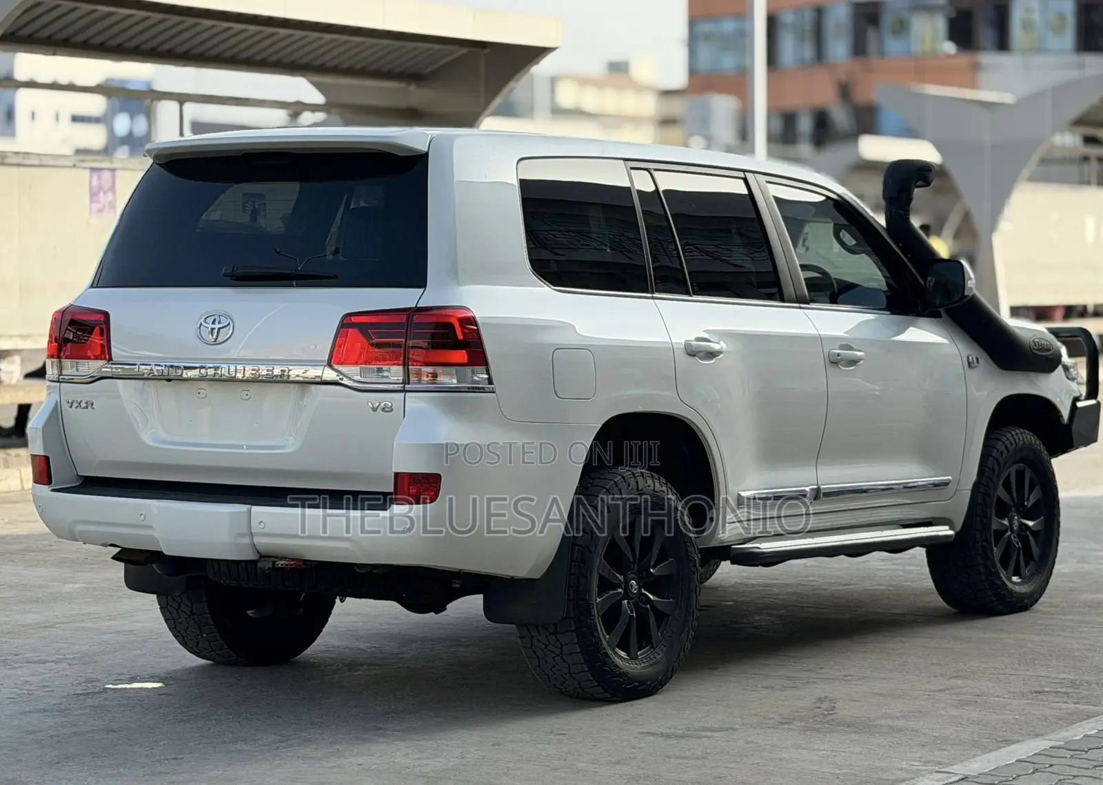 Toyota Land Cruiser 2019 White