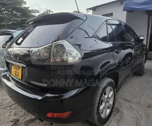 Toyota Harrier 2.4 2005 Black