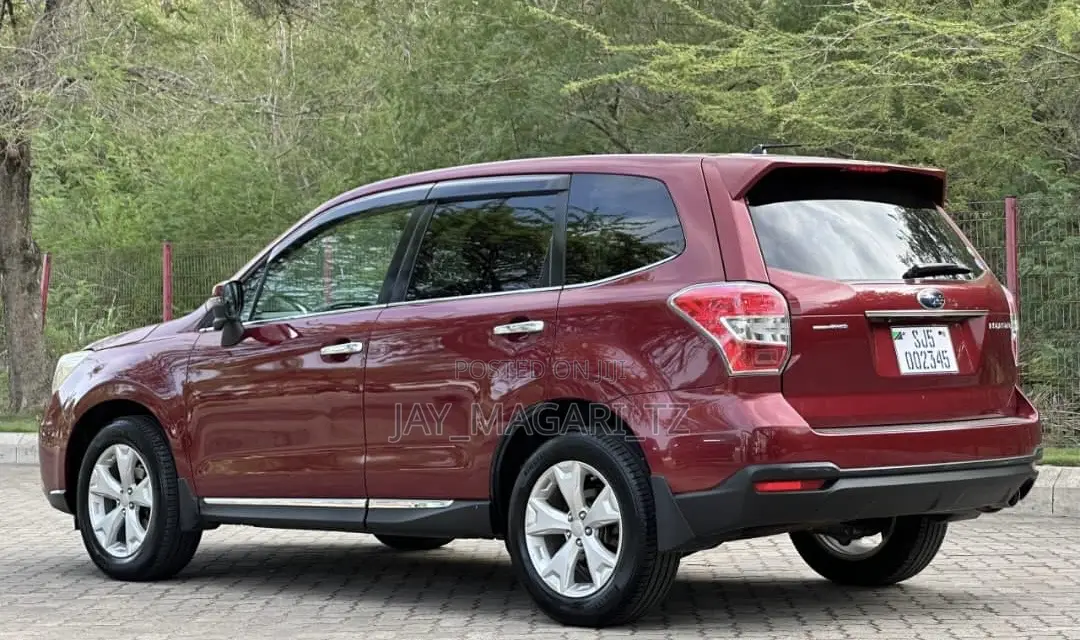 Subaru Forester 2013 Maroon