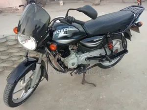 New Bajaj Boxer 125 2025 Black