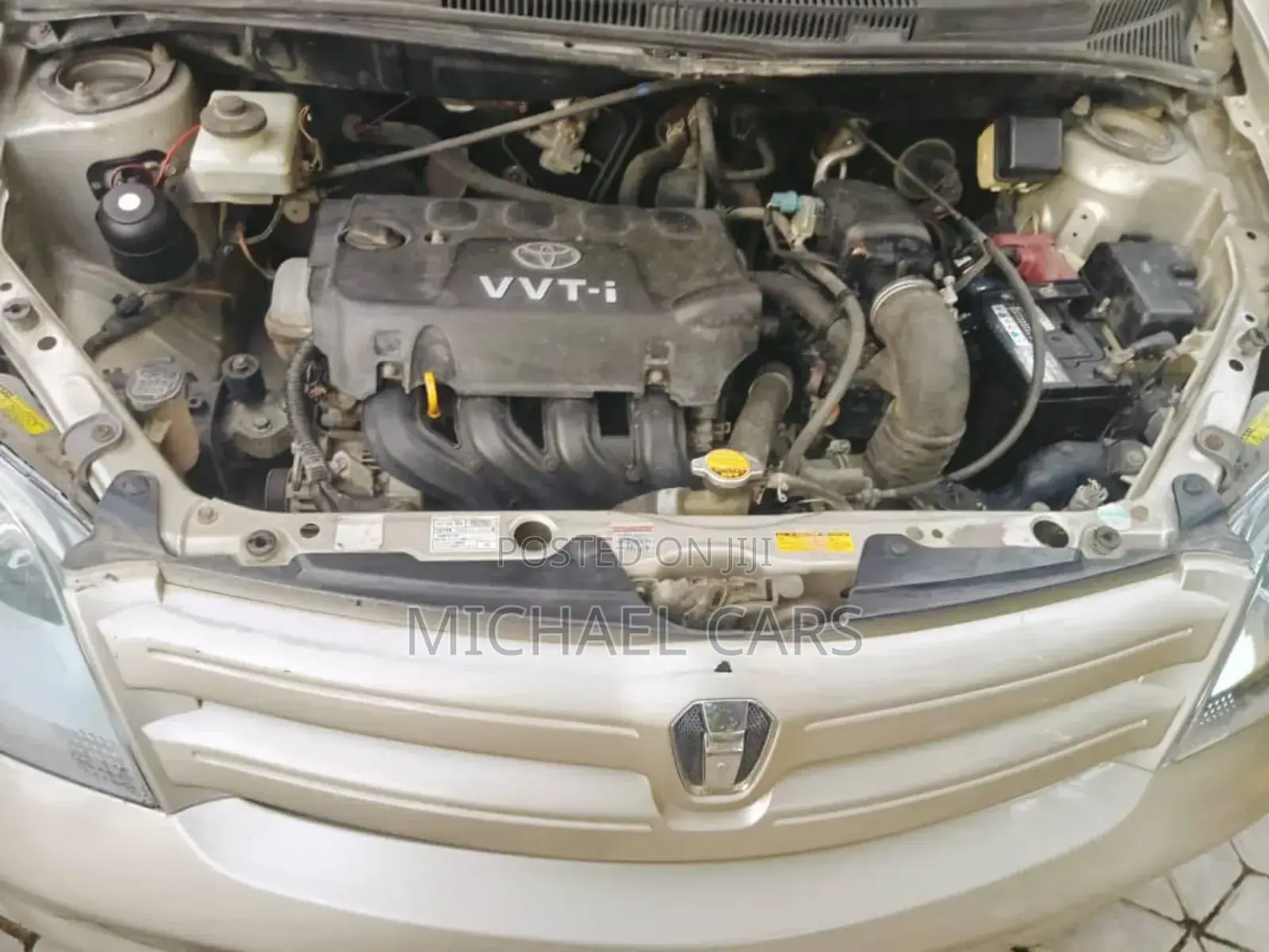 Toyota IST 2005 Beige