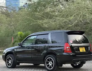 Subaru Forester 2004 Black