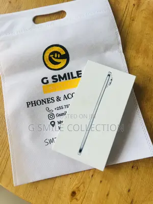 New Apple iPhone Air 256 GB White