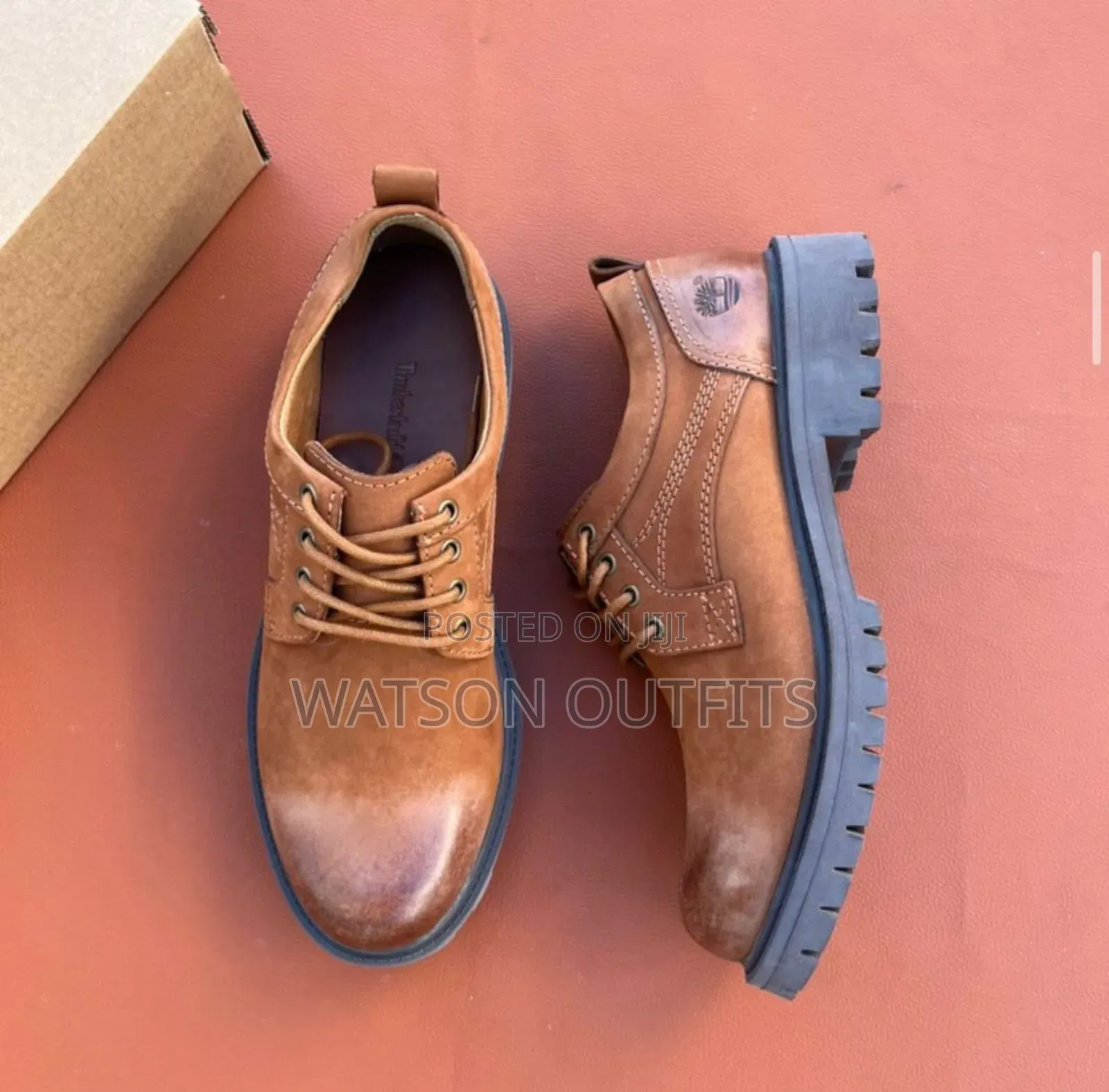 Men's Leather Shoes for Pleasing and Pleasant and Comfortable on Feet