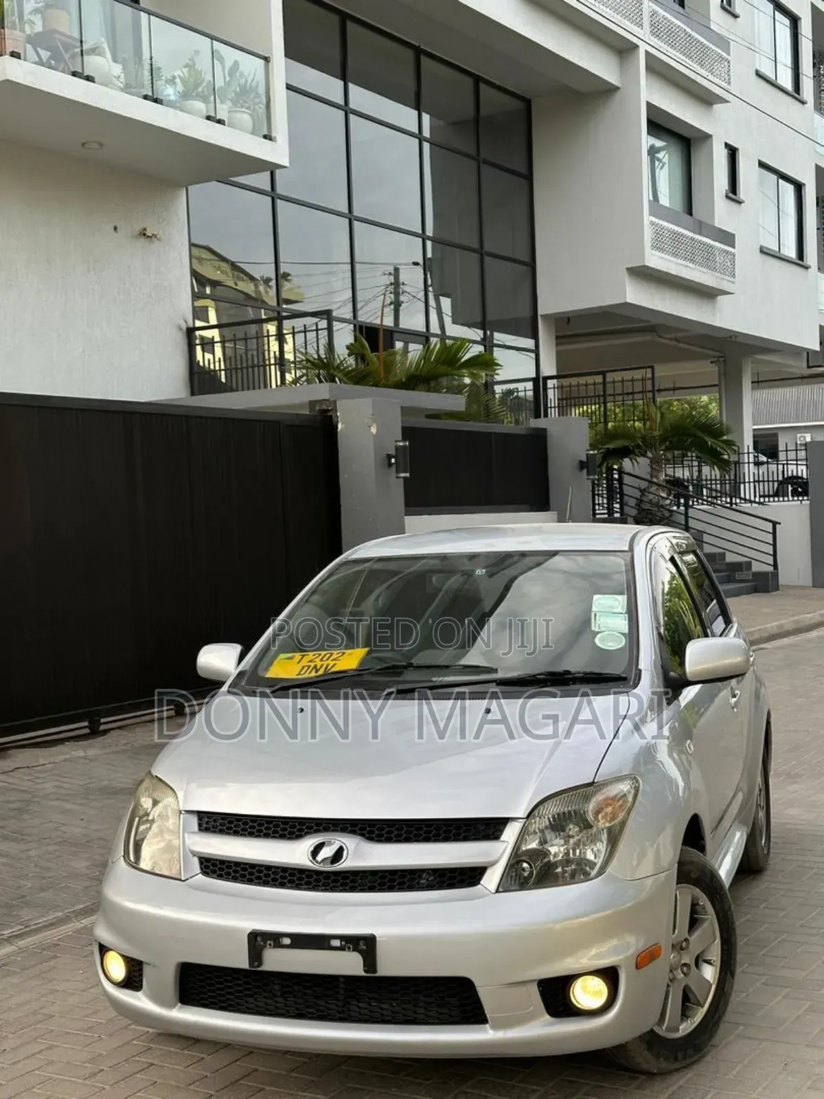 Toyota IST 2007 Silver