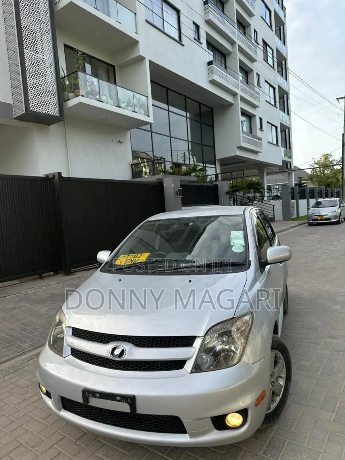 Toyota IST 2007 Silver