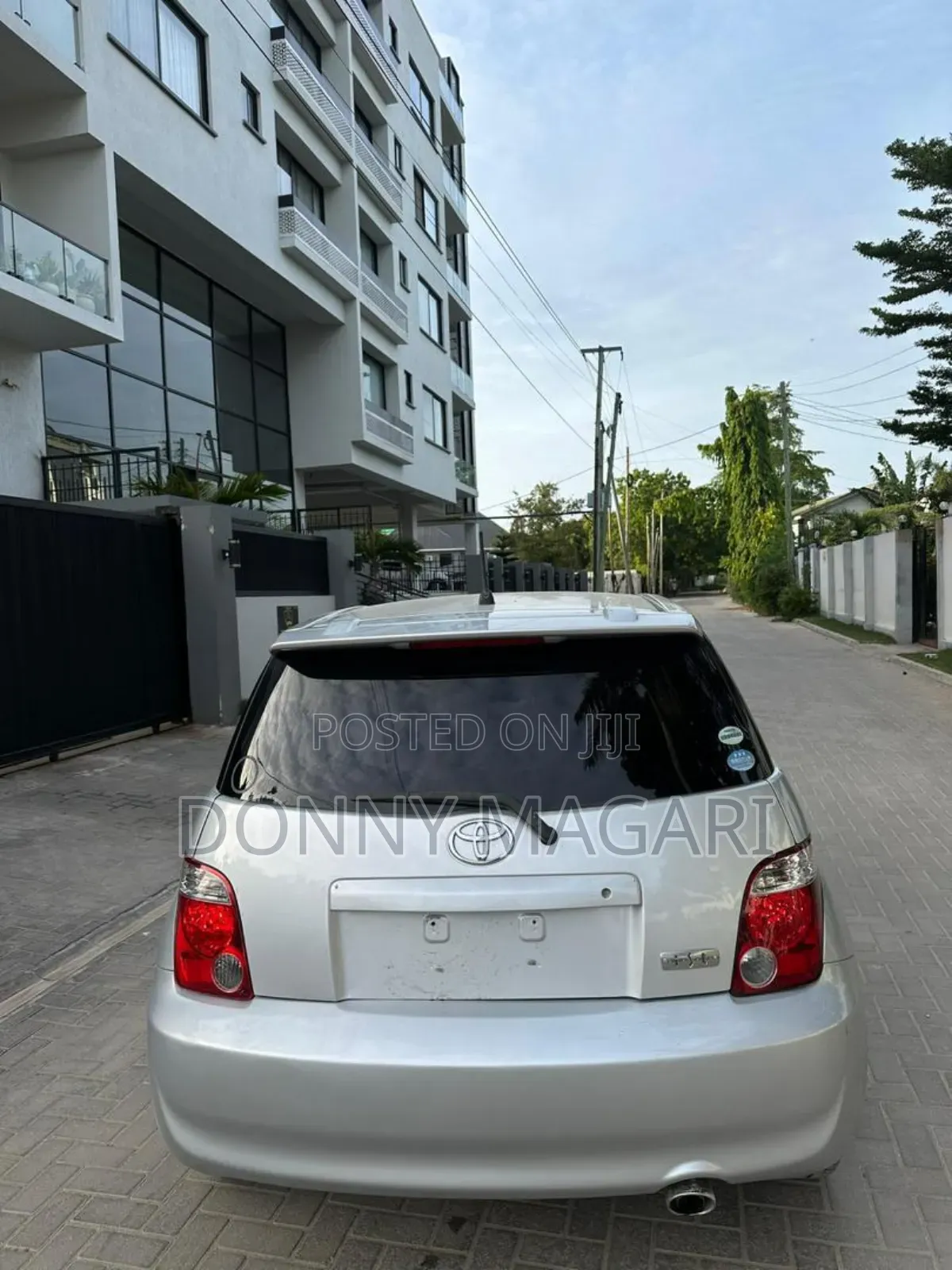 Toyota IST 2007 Silver