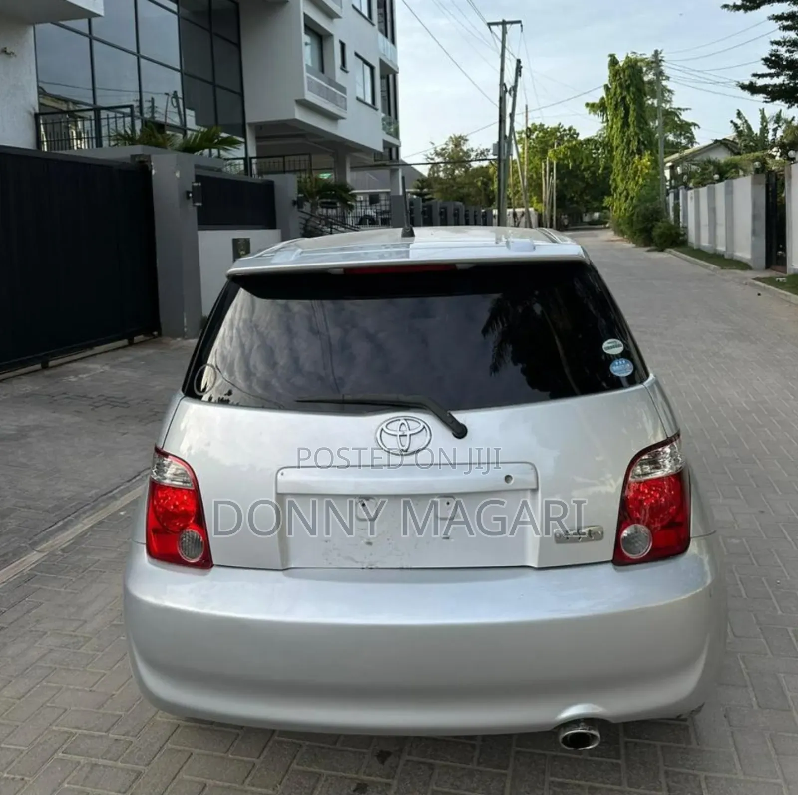 Toyota IST 2007 Silver