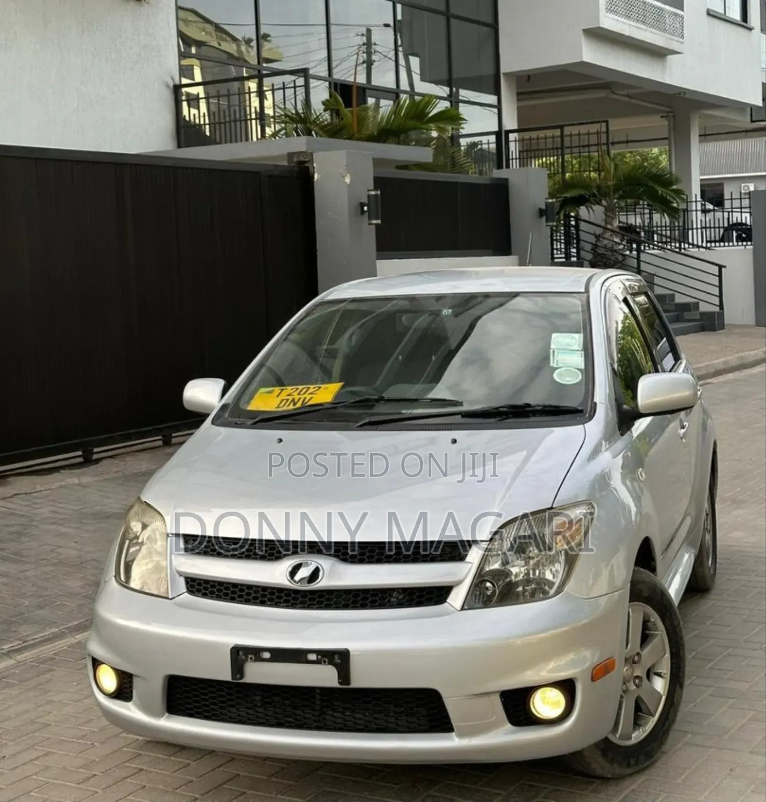 Toyota IST 2007 Silver