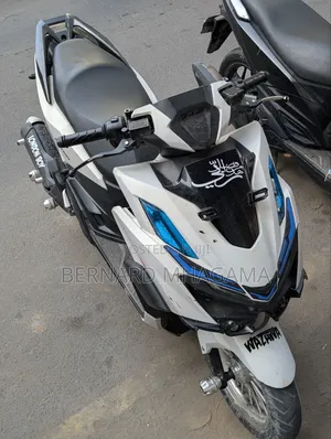 Honda 2023 White