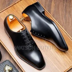 Men's Leather Moccasins or Shoes in Craze or Fod Form