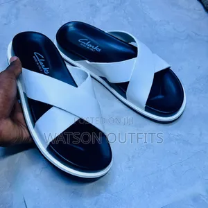 Men's New and Original Sandals Very Very Fad
