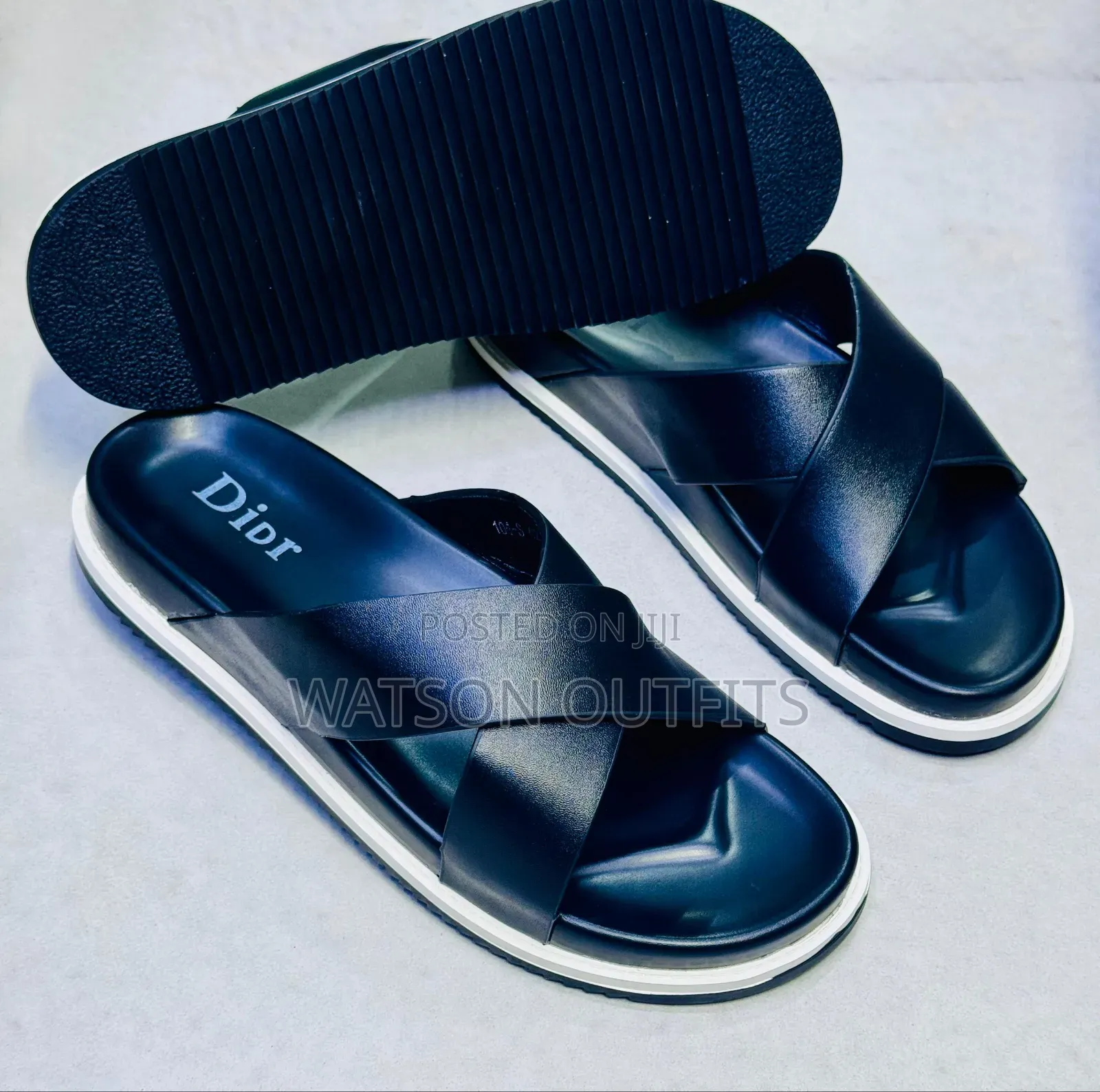 Men's New and Original Sandals Very Very Fad