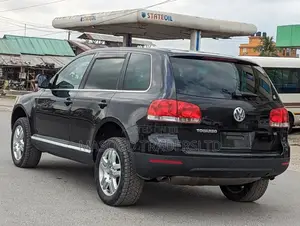Volkswagen Touareg 2009 Black