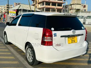 Toyota Wish 2006 White