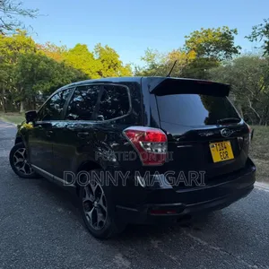 Subaru Forester 2014 Black