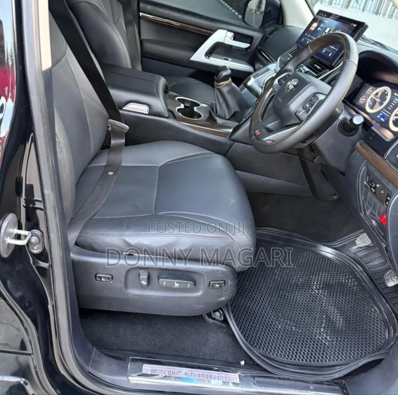 Toyota Land Cruiser 2023 Black