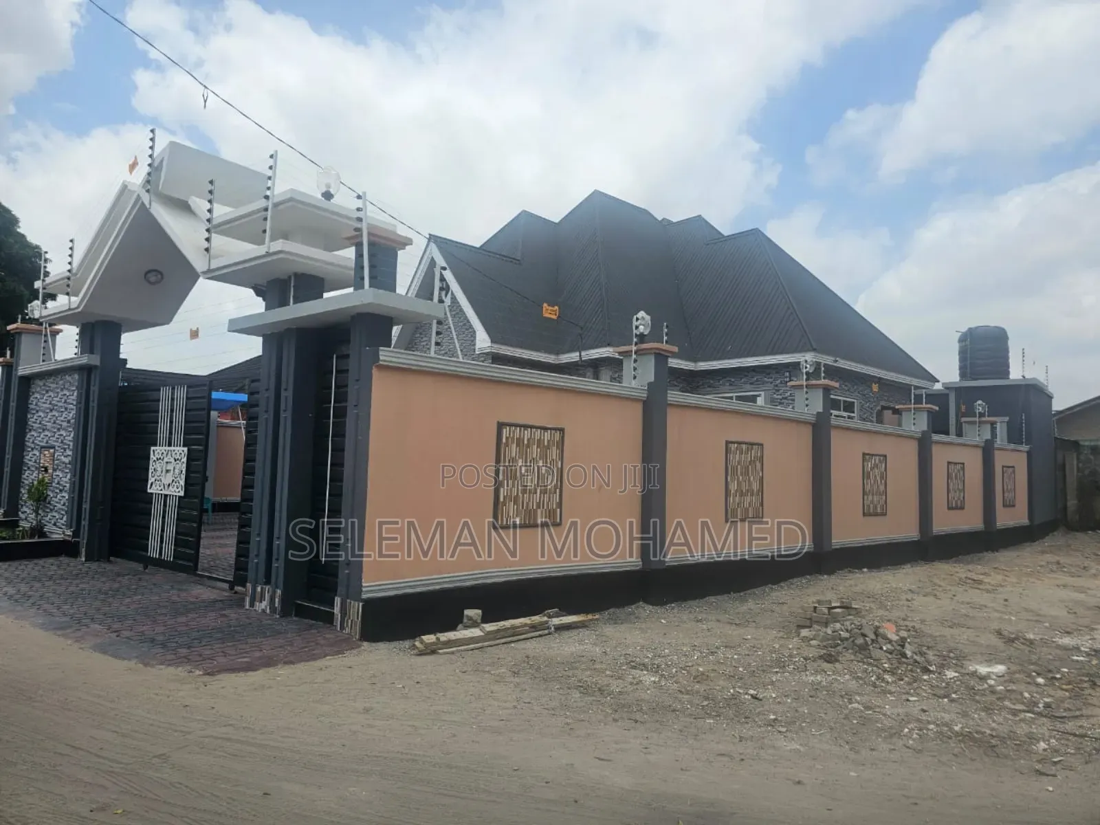 Furnished 4bdrm House in Biriani Real Estate, Chamazi for sale