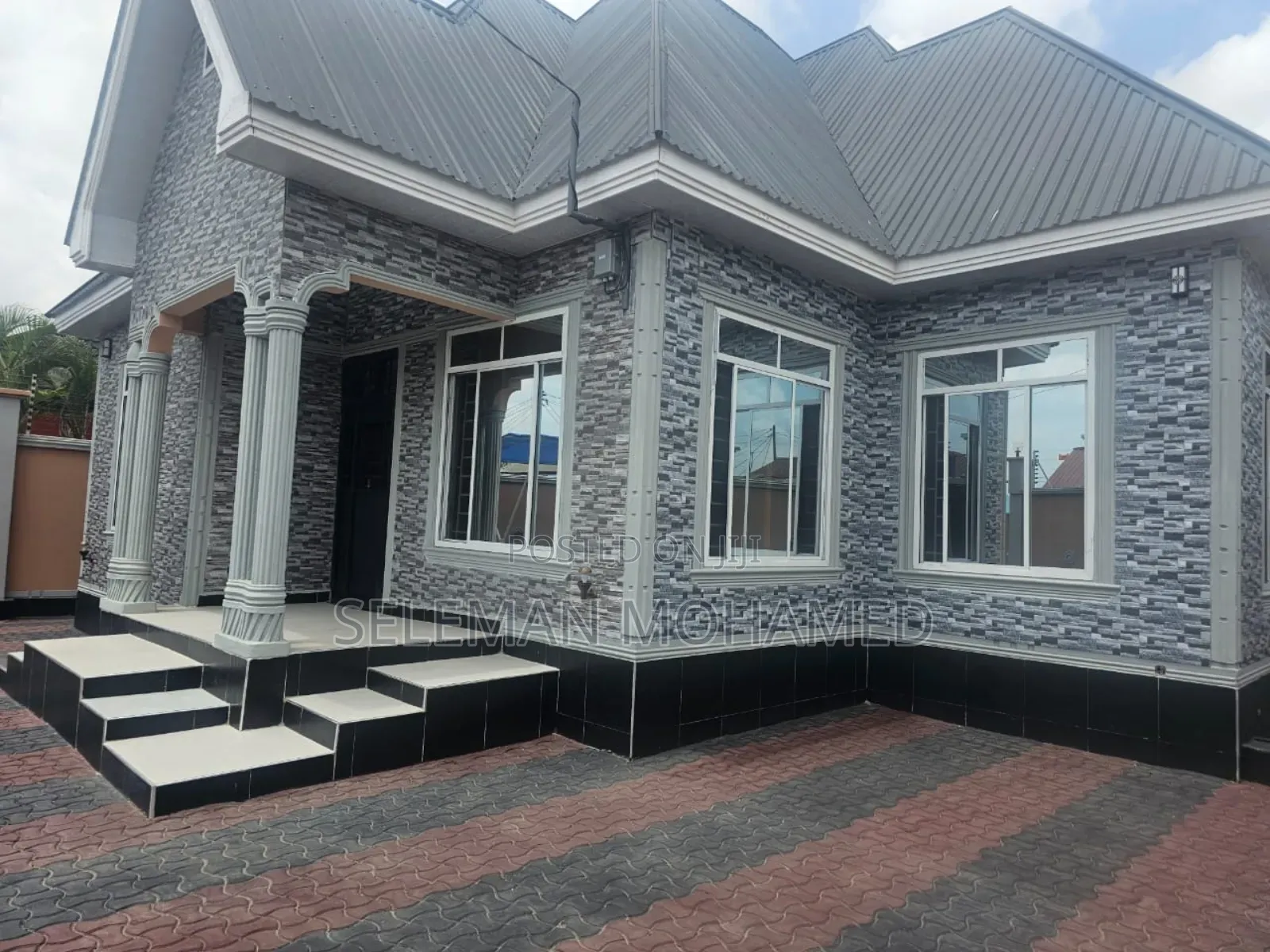 Furnished 4bdrm House in Biriani Real Estate, Chamazi for sale