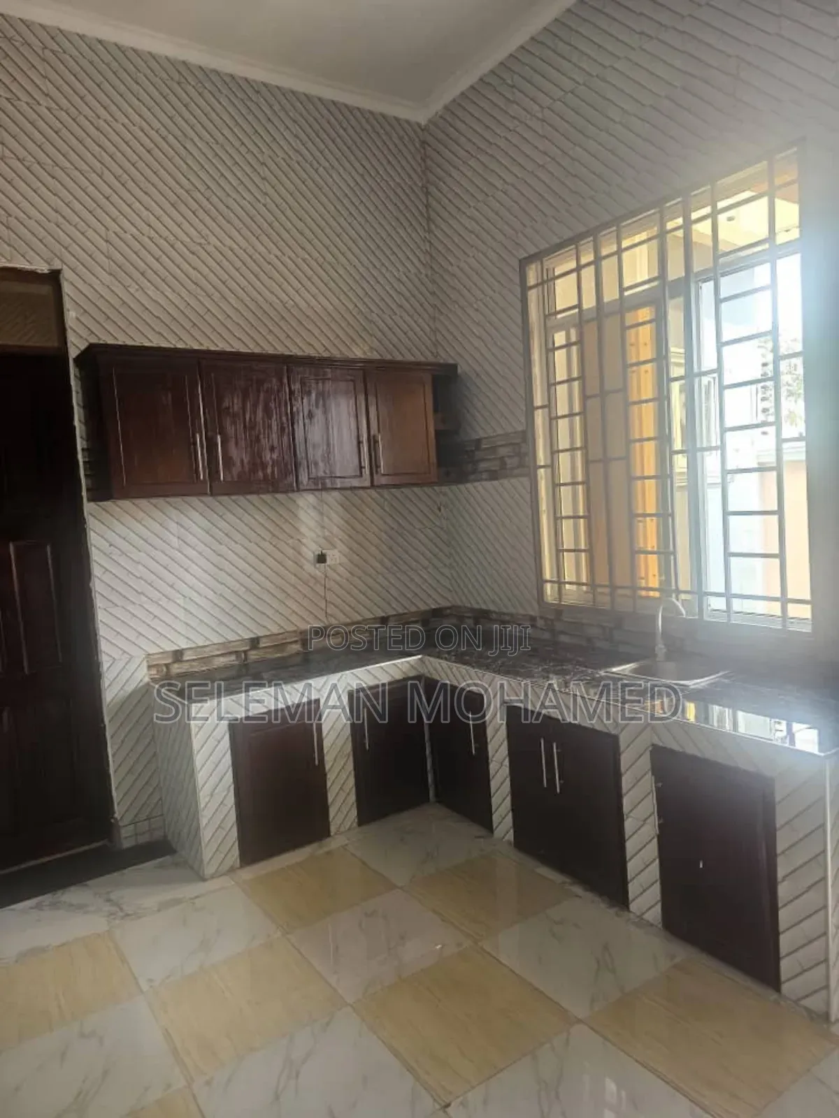 Furnished 4bdrm House in Biriani Real Estate, Chamazi for sale