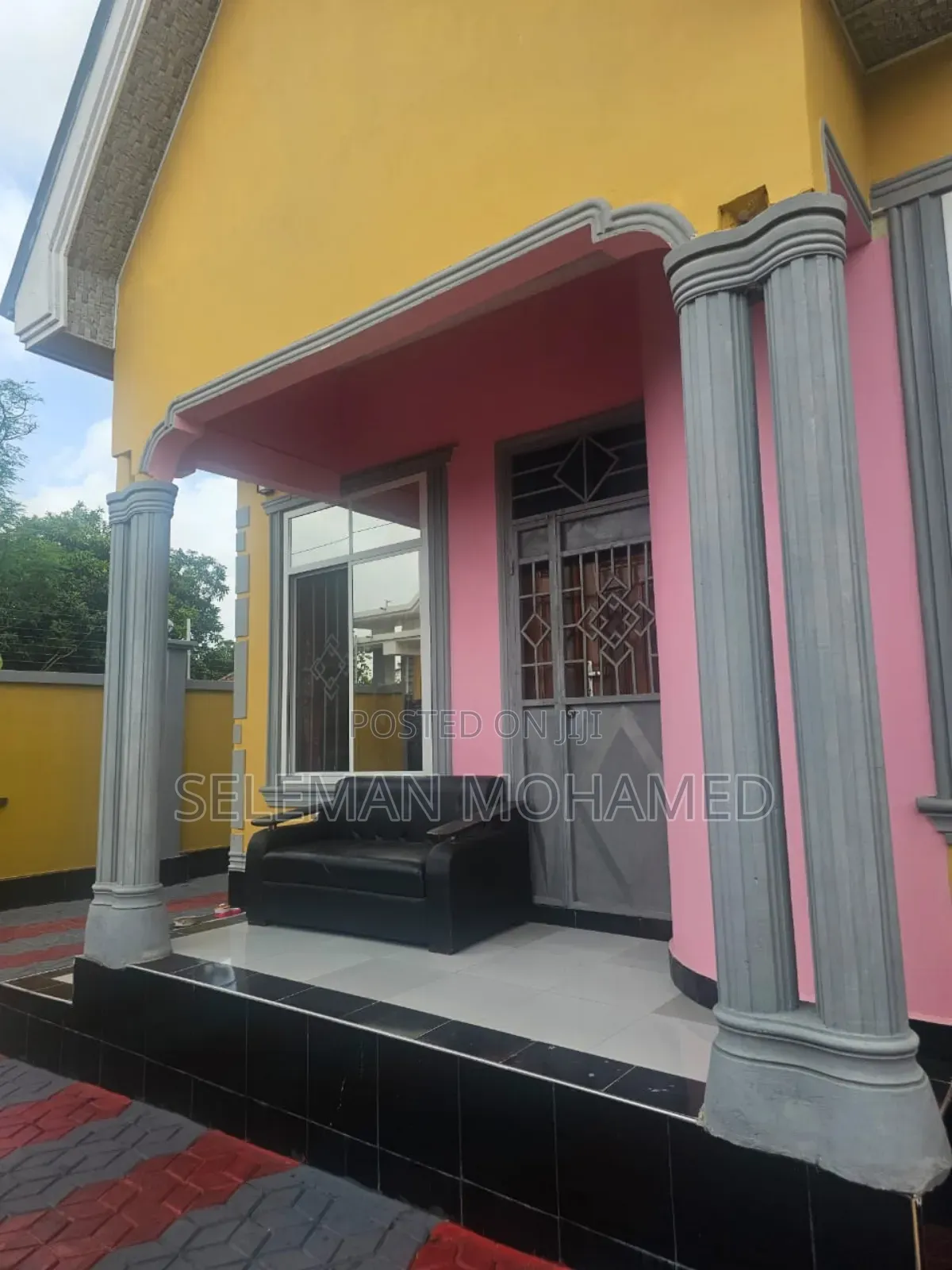 Furnished 4bdrm Chalet in Biriani Real Estate, Chamazi for sale