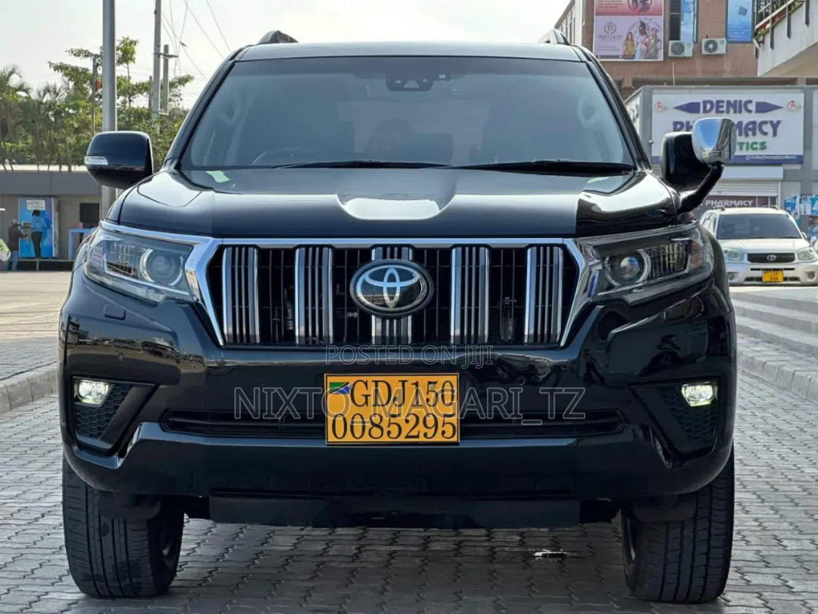 Toyota Land Cruiser Prado 2023 Black