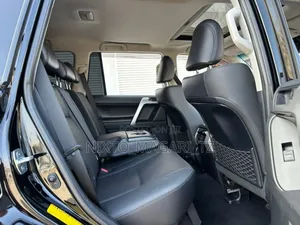 Toyota Land Cruiser Prado 2023 Black