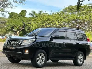 Toyota Land Cruiser Prado 2011 Black