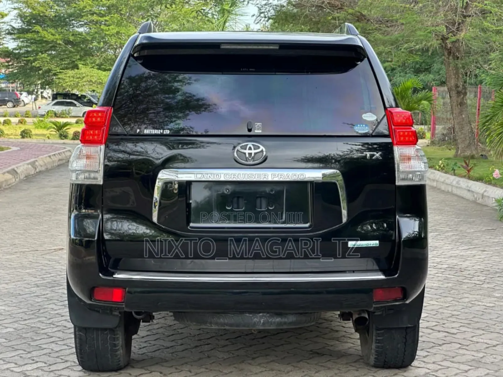 Toyota Land Cruiser Prado 2011 Black