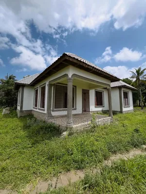 4bdrm House in Madale Centre, Kunduchi for sale