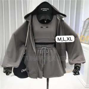 Casual 3 Pieces Set ( Hood + Tank Top + Short )