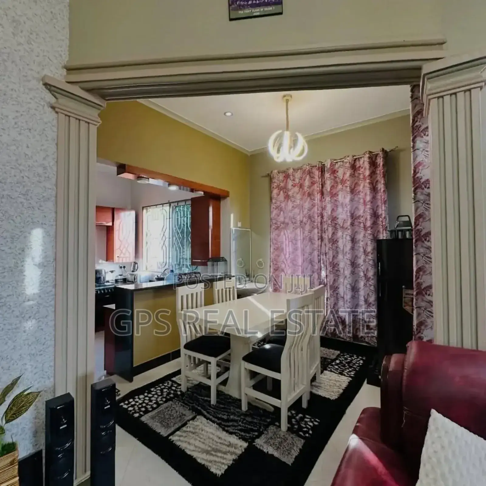 6bdrm House in Kinyerezi Kifuru, Ilala for sale