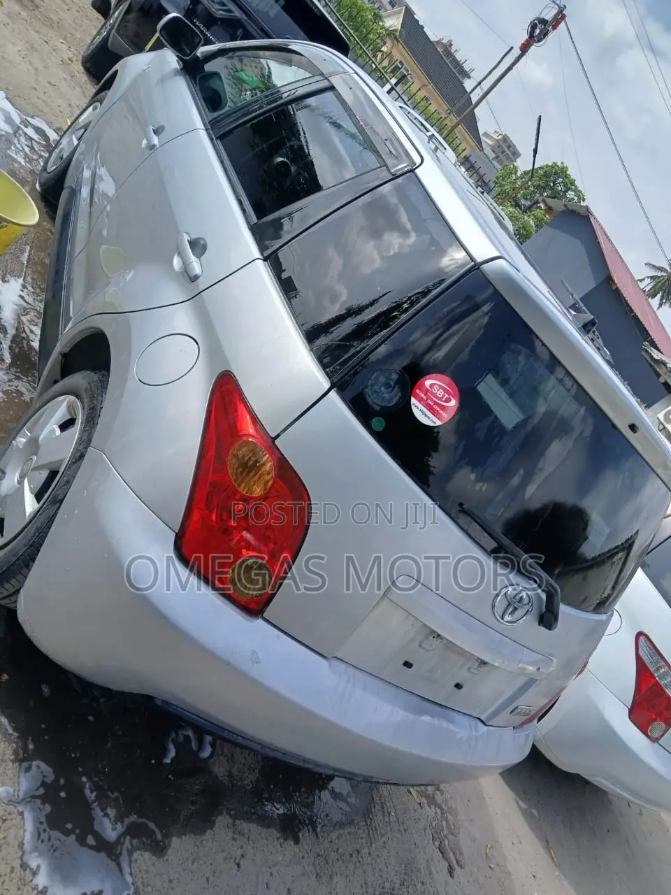 Toyota IST 2004 Silver
