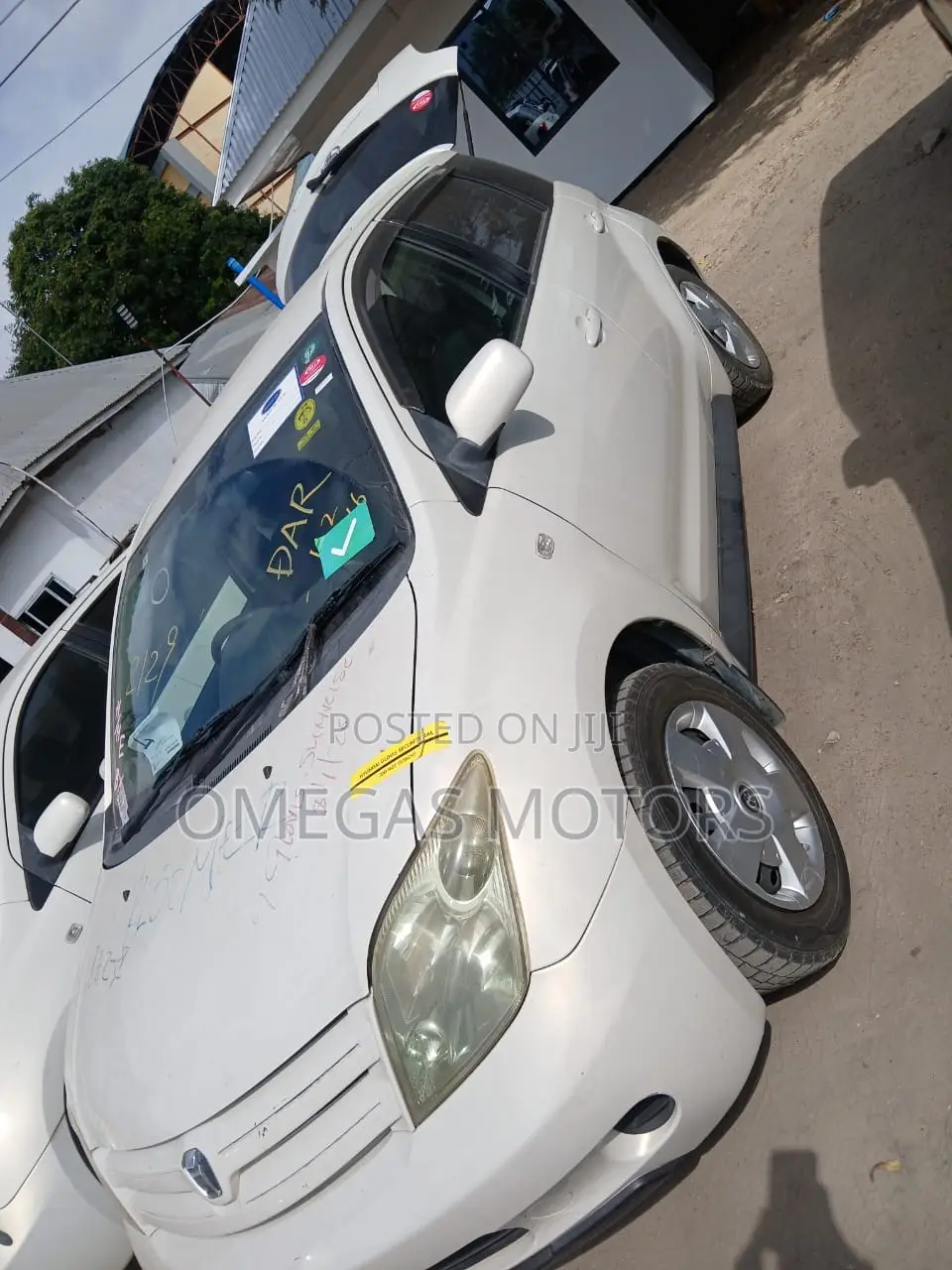Toyota IST 2004 Silver