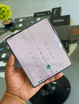 New Samsung Galaxy Z Fold 5 256 GB White
